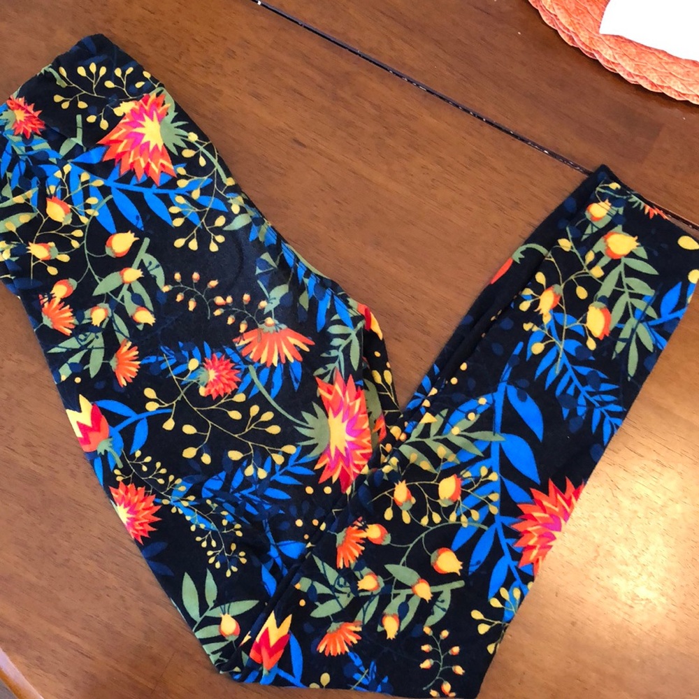 LulaRoe OS leggings